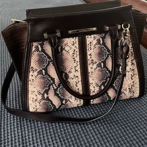Brahmin handbag brand new with tags
